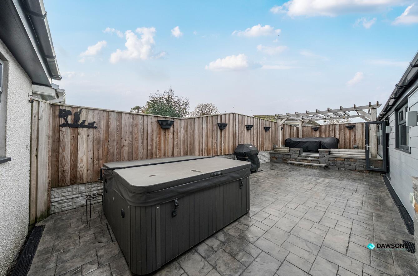 Three Cliffs Drive, Southgate, Swansea, SA3 2BN